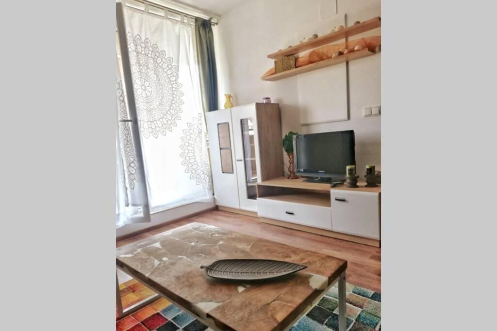Evening Star Apartment Timisoara Esterno foto