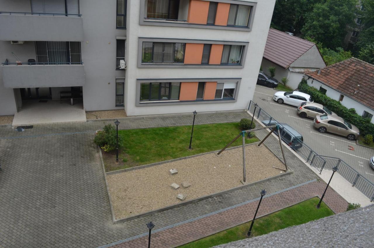 Evening Star Apartment Timisoara Esterno foto